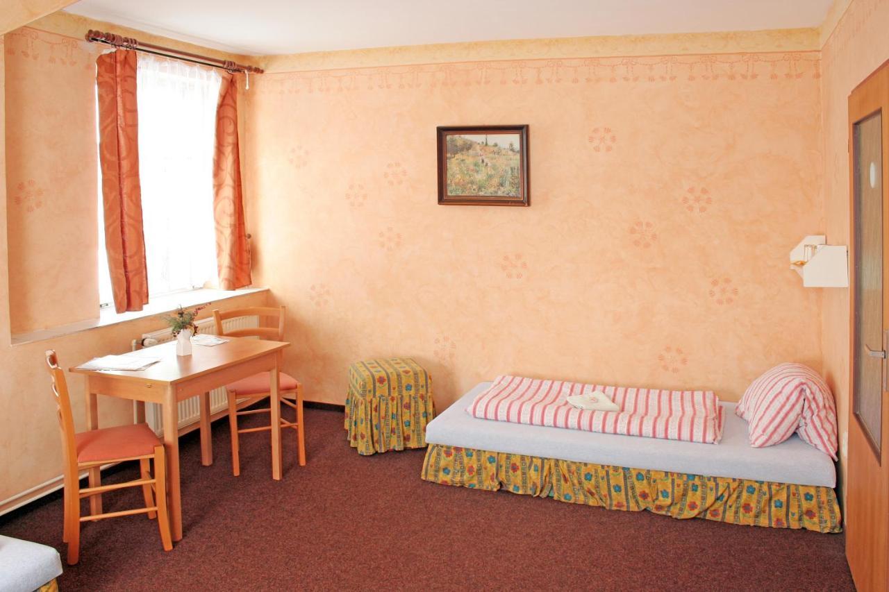 Penzion U Michala Prasily Buitenkant foto